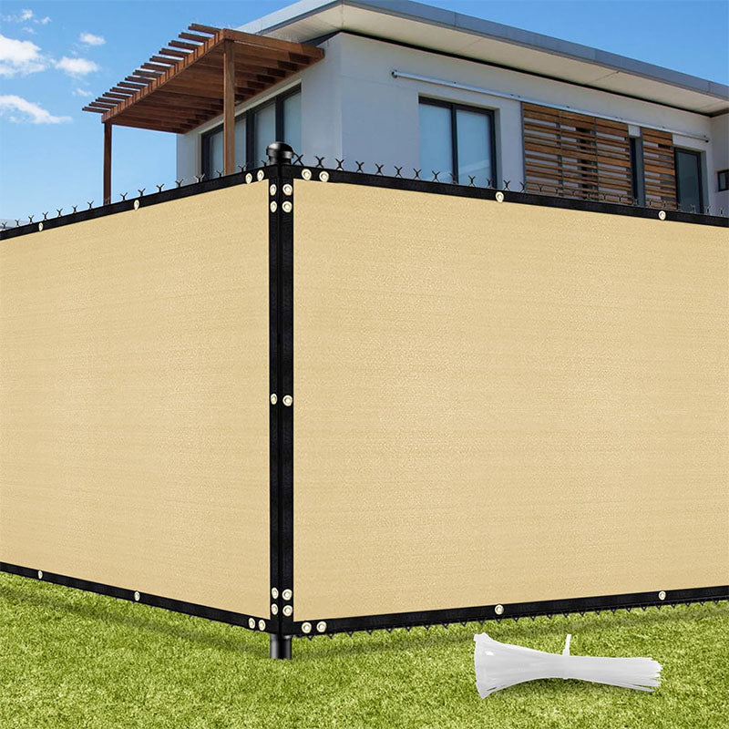 Recinzione a rete resistente con protezione UV