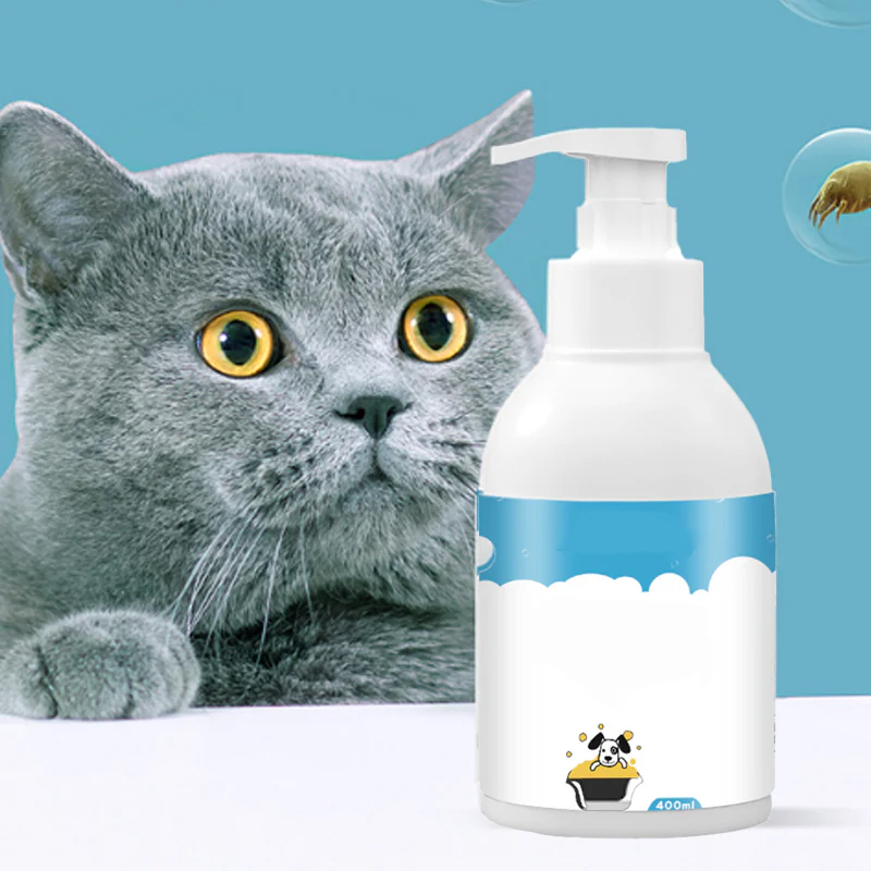 Schiuma deodorante delicata a base vegetale per animali domestici