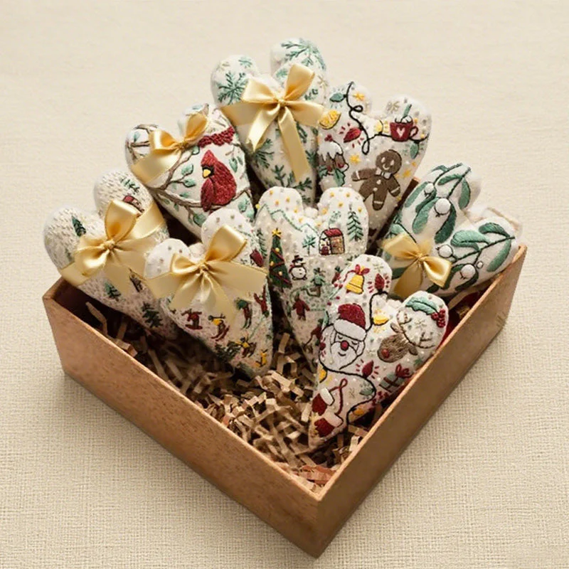 Kit per ricamo a mano natalizio a forma di cuore - Image 3