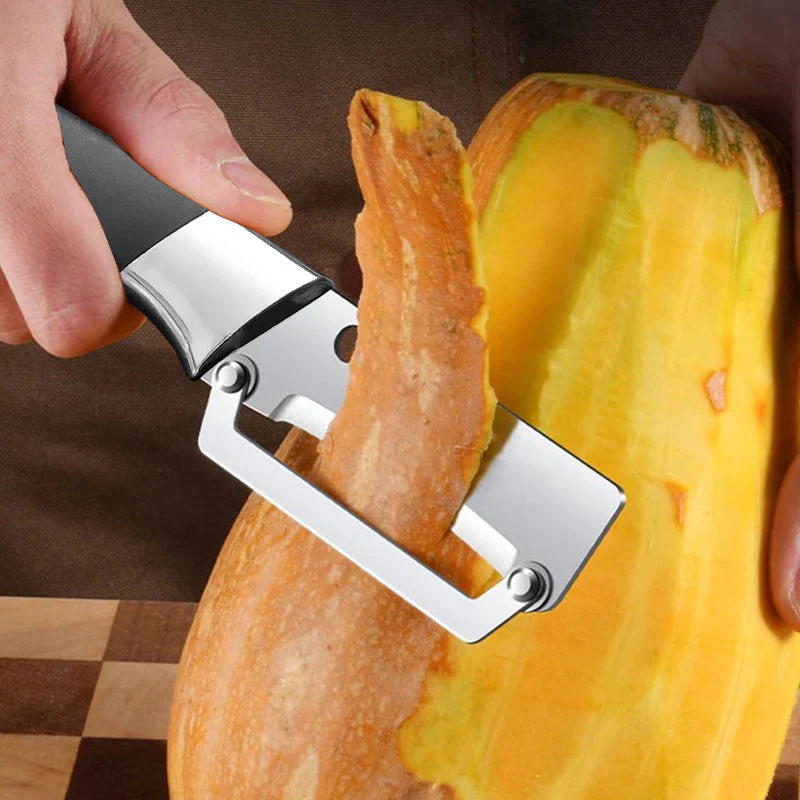 🔪 OFFERTA SPECIALE: 50% DI SCONTO IN QUESTO MOMENTO! 🥒 Pelapatate multifunzione in acciaio inossidabile – Lama larga e affilata come un rasoio, con apribottiglie ✨ - Image 5