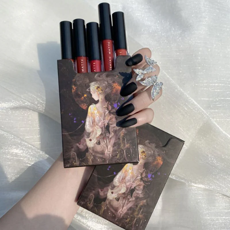 Bel regalo per donne delicate! Smalto per rossetto opaco vellutato antiaderente in 5 colori - Image 8