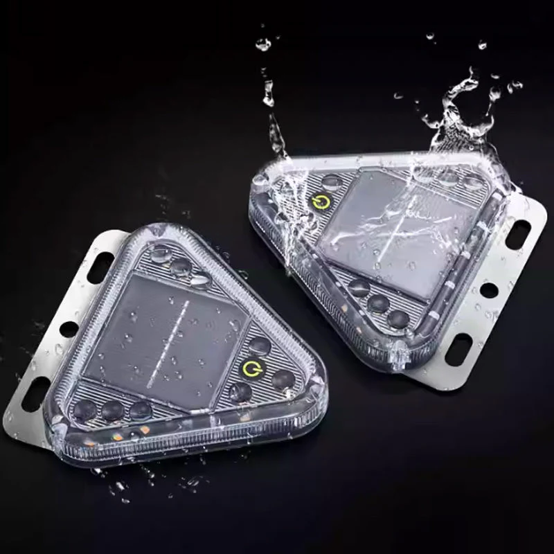 Luce posteriore per camion impermeabile alimentata ad energia solare - Image 5