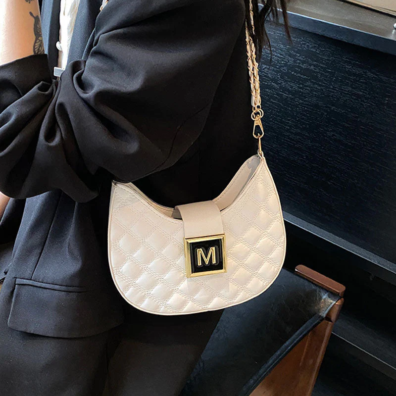 Borsa a tracolla a catena da donna con design a gnocchetti trapuntato - Image 5
